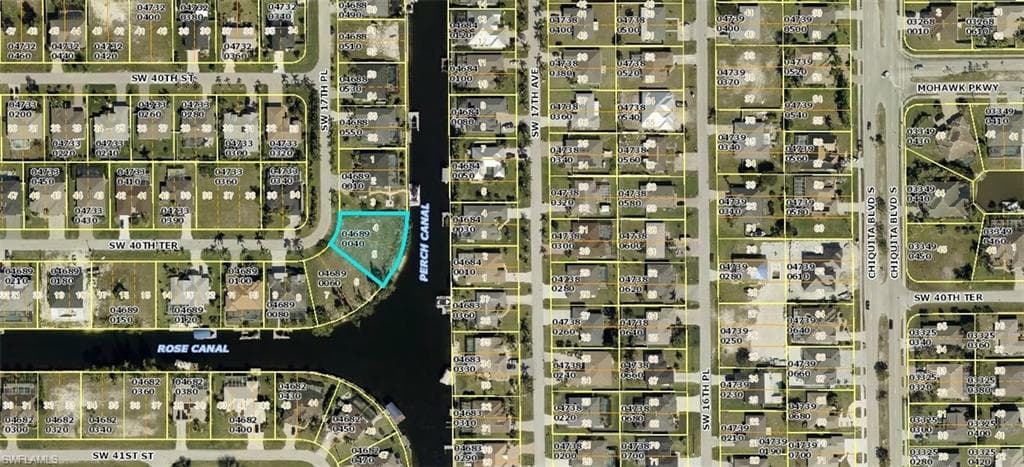 4015 17th PL CAPE CORAL, FL 33914