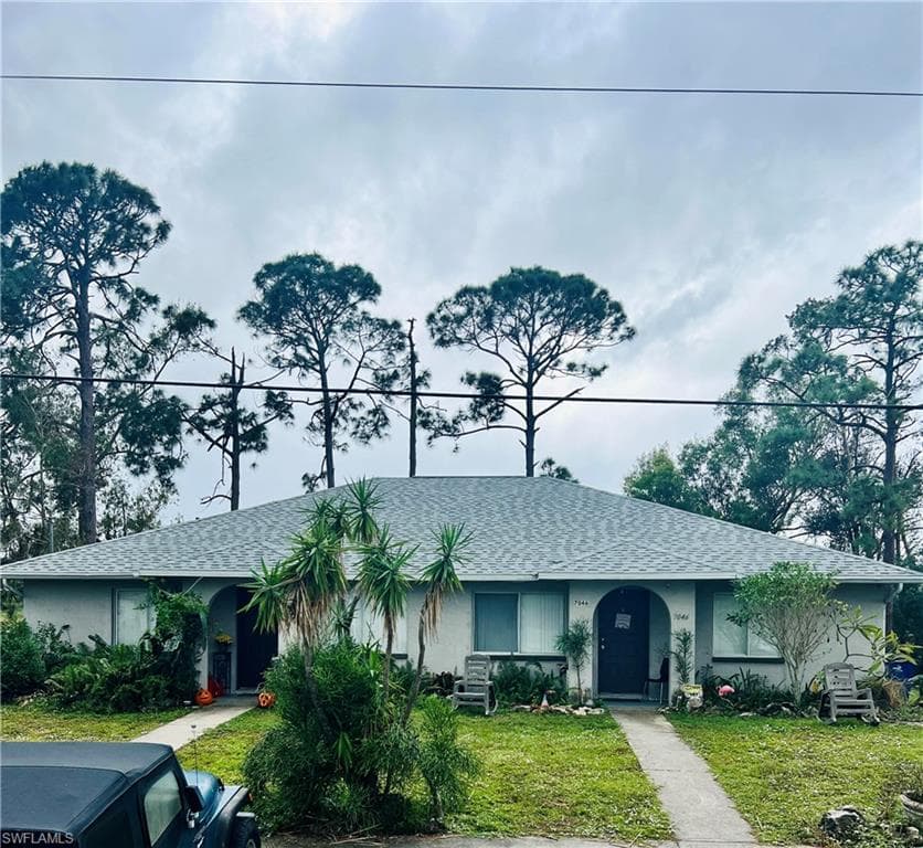 7044/7046 babcock RD FORT MYERS, FL 33967