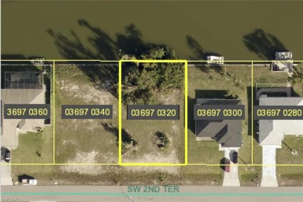 1719 SW 2nd TER CAPE CORAL, FL 33991