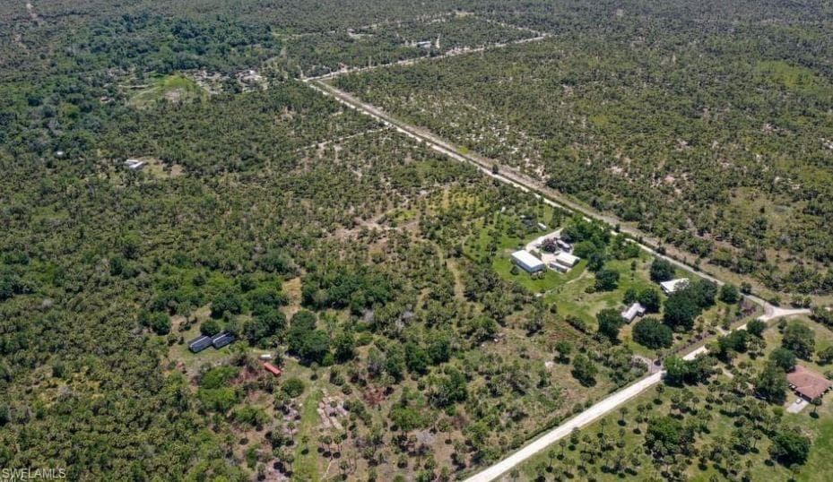 1925 Benton RD NAPLES, FL 34117