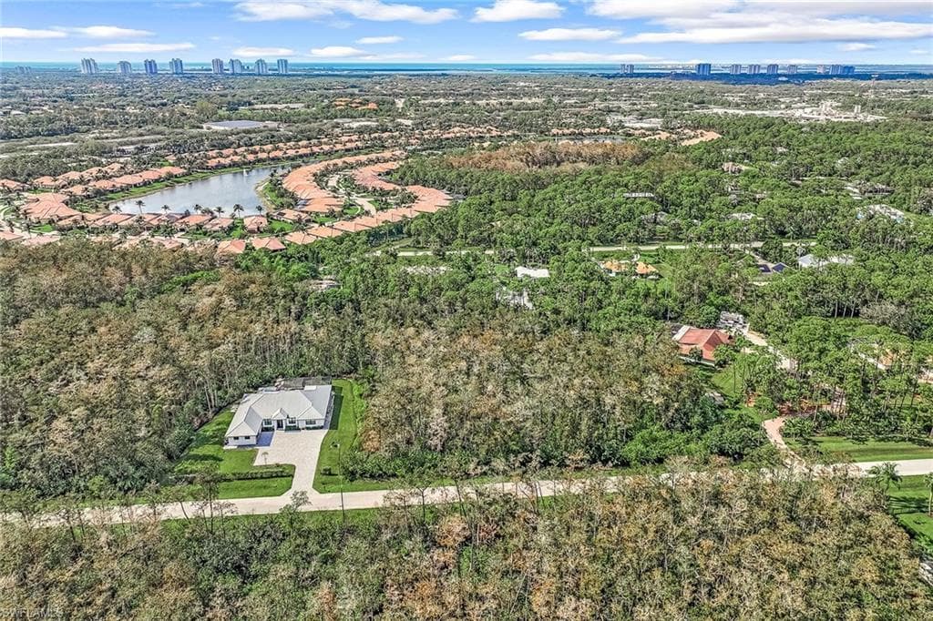 25504 Busy Bee DR BONITA SPRINGS, FL 34135