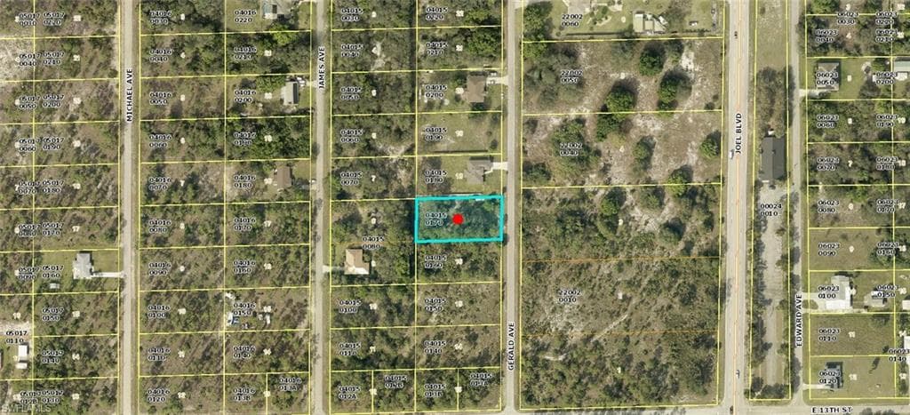 1309 Gerald AVE LEHIGH ACRES, FL 33972