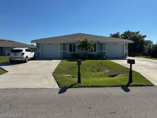 1174/1176 Lake McGregor DR FORT MYERS, FL 33919