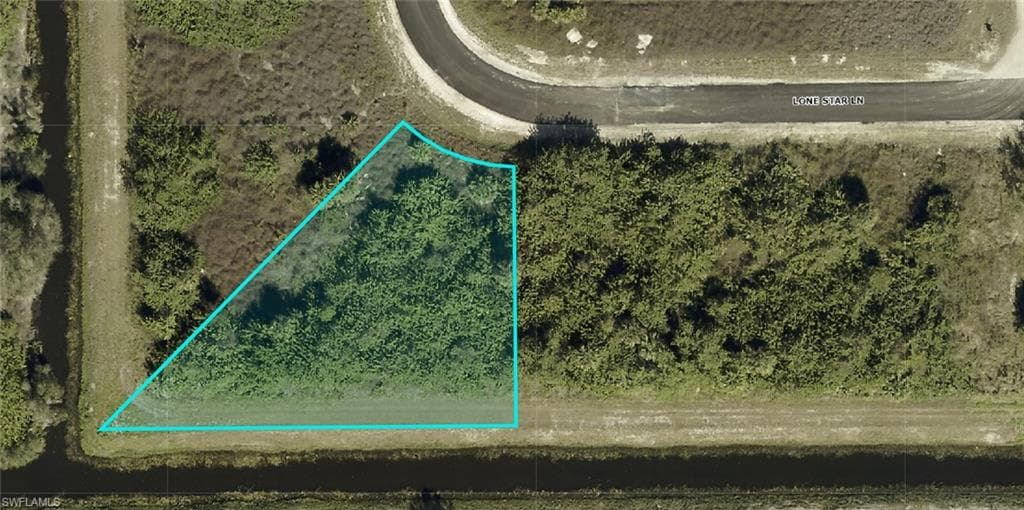 536 Lone Star LN LEHIGH ACRES, FL 33974