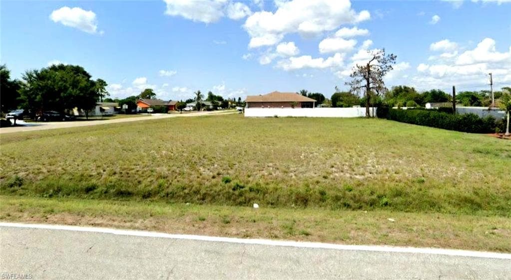 205 Arthur AVE LEHIGH ACRES, FL 33936