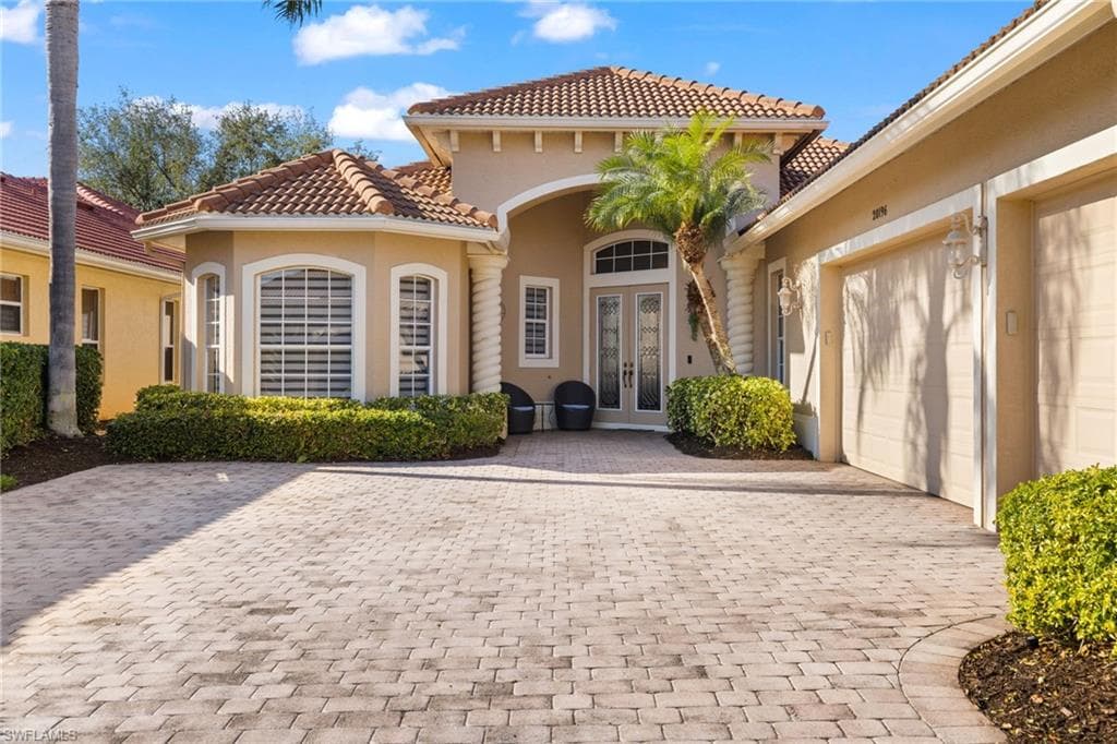20196 Markward Crossing ESTERO, FL 33928