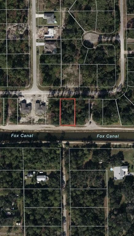 375 Nestle AVE LEHIGH ACRES, FL 33972