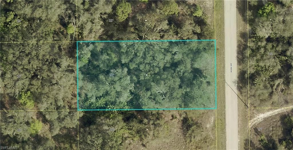 1819 Moore AVE LEHIGH ACRES, FL 33972