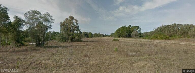 756 Bobolink AVE LEHIGH ACRES, FL 33974