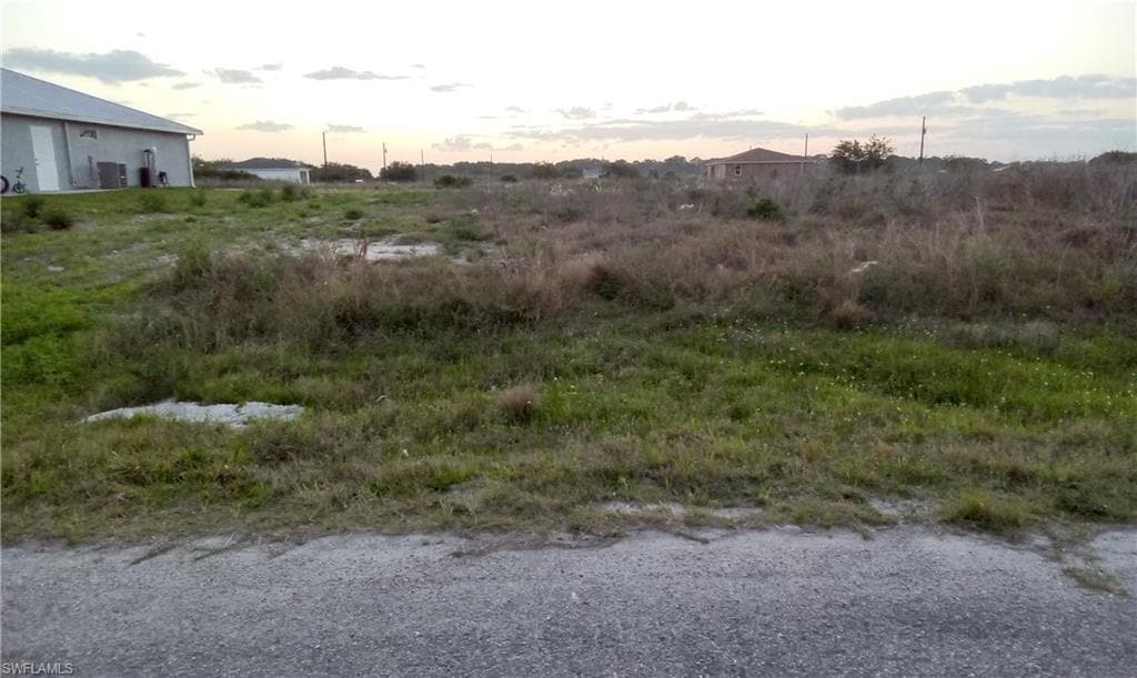 546 David CIR LABELLE, FL 33935