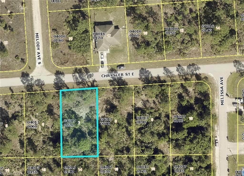1236 Chrysler ST LEHIGH ACRES, FL 33974
