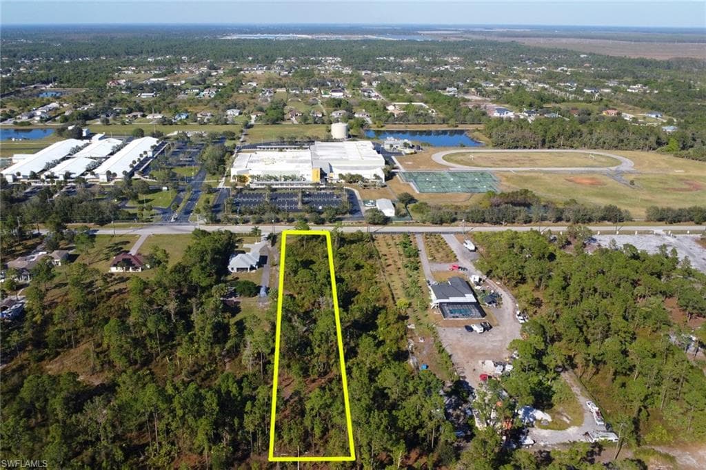 41XX 18TH AVE NE NAPLES, FL 34120