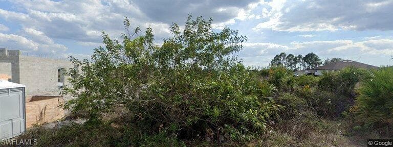 2907 22nd ST SW LEHIGH ACRES, FL 33976