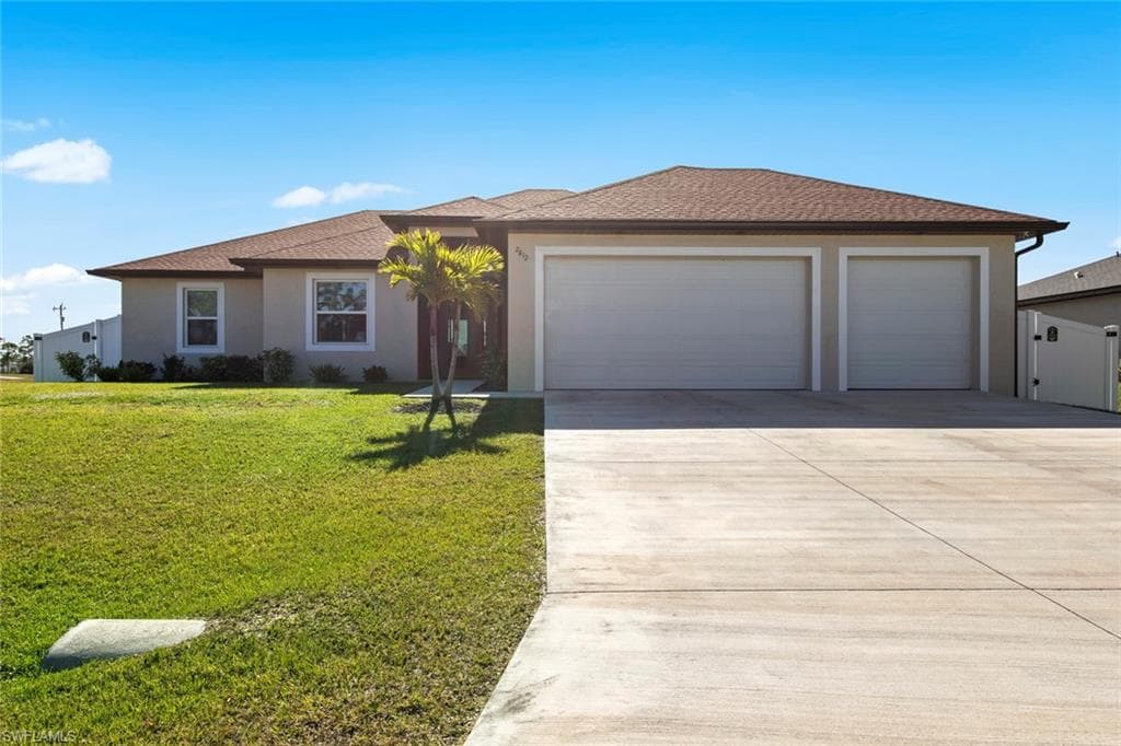2812 27th ST CAPE CORAL, FL 33993