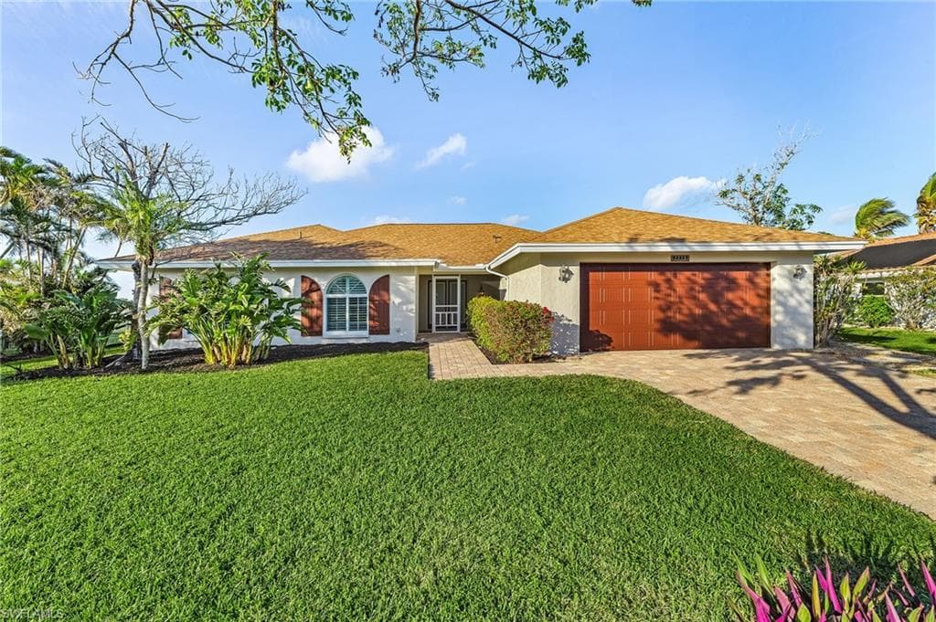 1113 Sand Castle RD SANIBEL, FL 33957