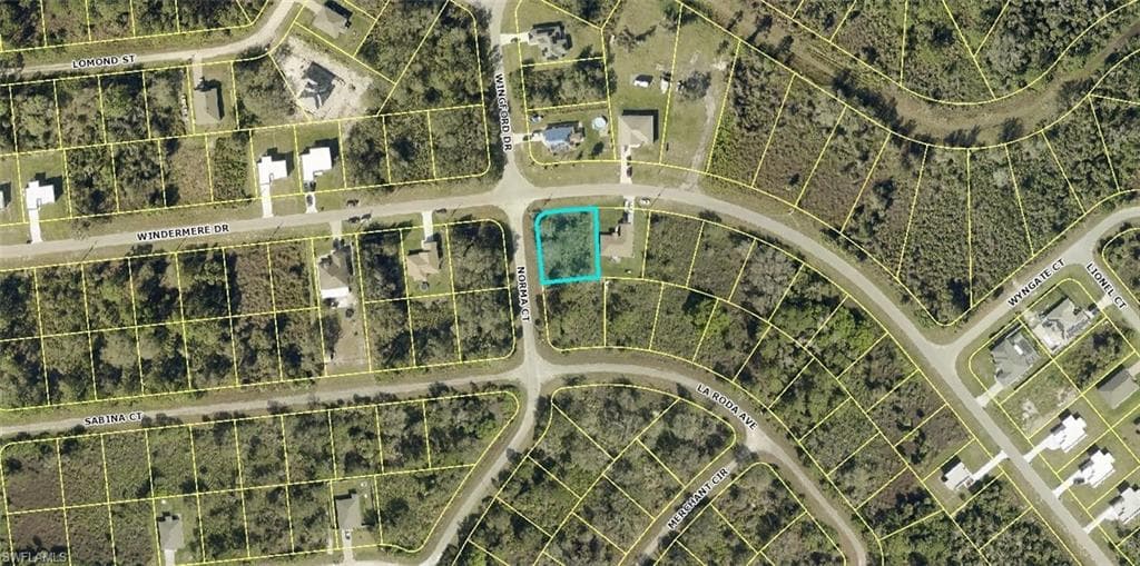 649 Windermere DR LEHIGH ACRES, FL 33972