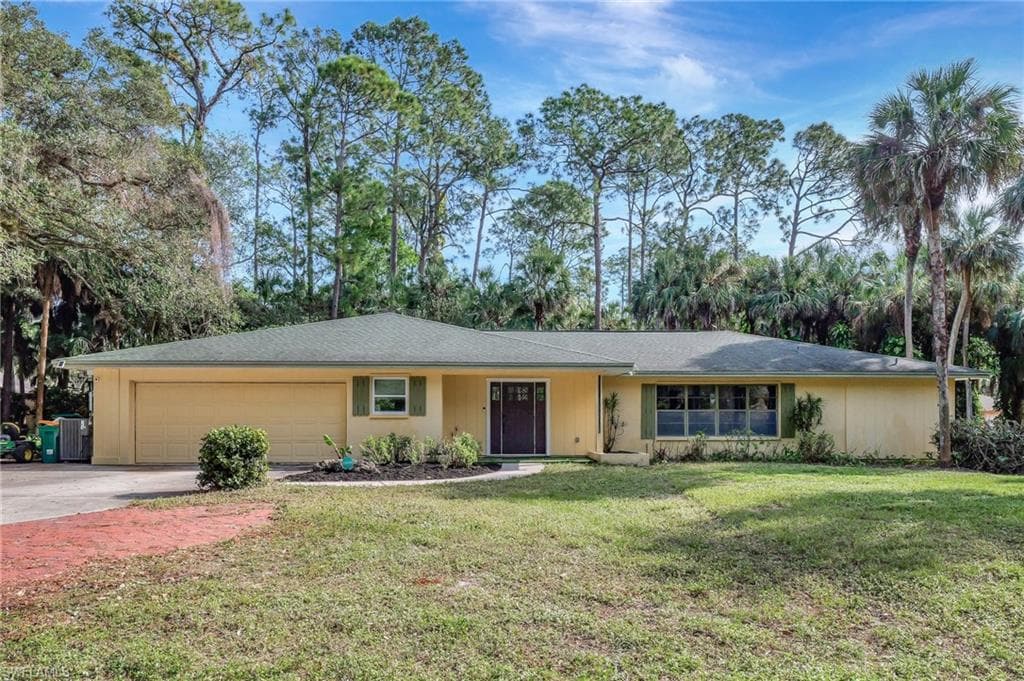 2850 68th ST SW NAPLES, FL 34105