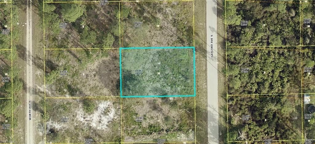 762 Gaylord AVE S LEHIGH ACRES, FL 33974