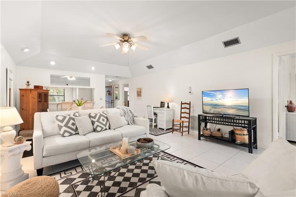 1833 Courtyard WAY E204 NAPLES, FL 34112