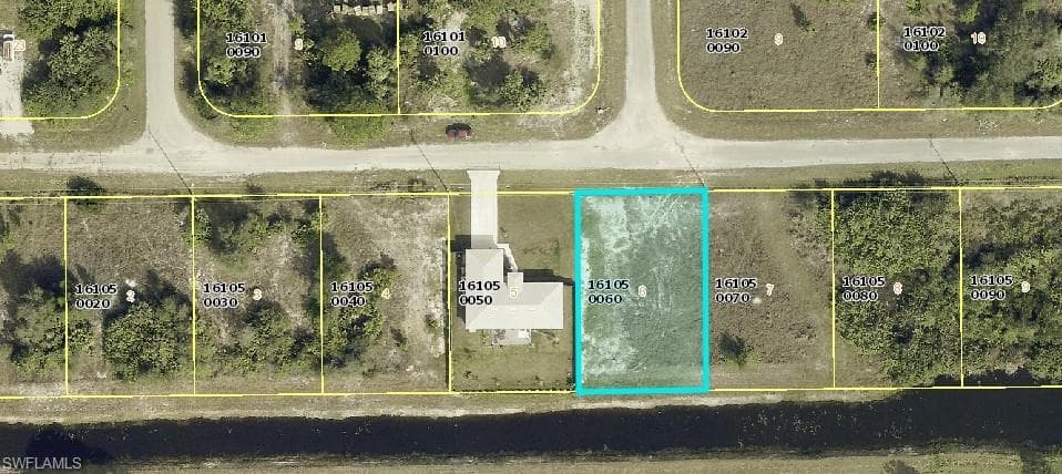 844 Charles Sise ST E LEHIGH ACRES, FL 33974