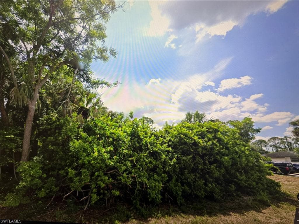 212 Lincoln AVE LEHIGH ACRES, FL 33936