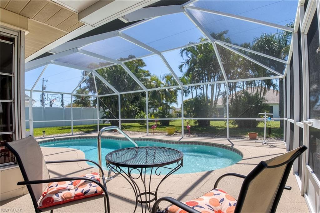 908 SE 18th ST CAPE CORAL, FL 33990