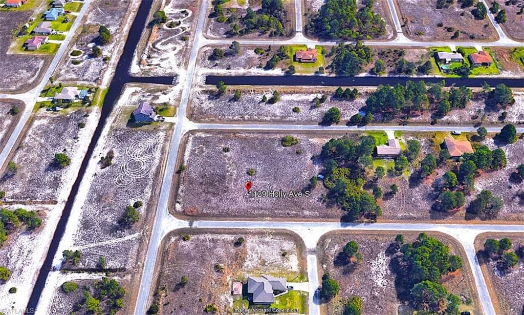 1129 Holly AVE S LEHIGH ACRES, FL 33974