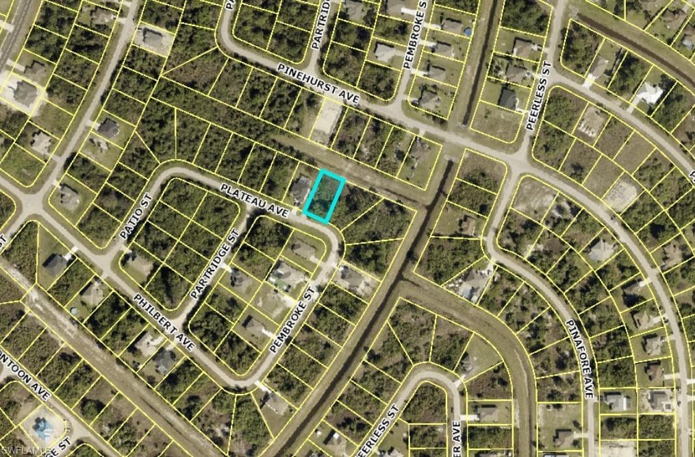 321 Plateau AVE LEHIGH ACRES, FL 33974