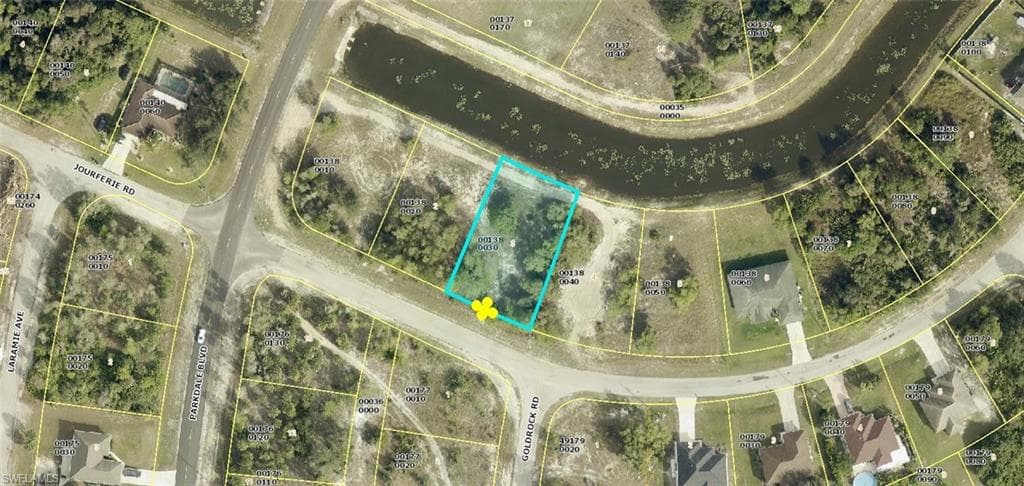 405 Jourferie RD LEHIGH ACRES, FL 33974
