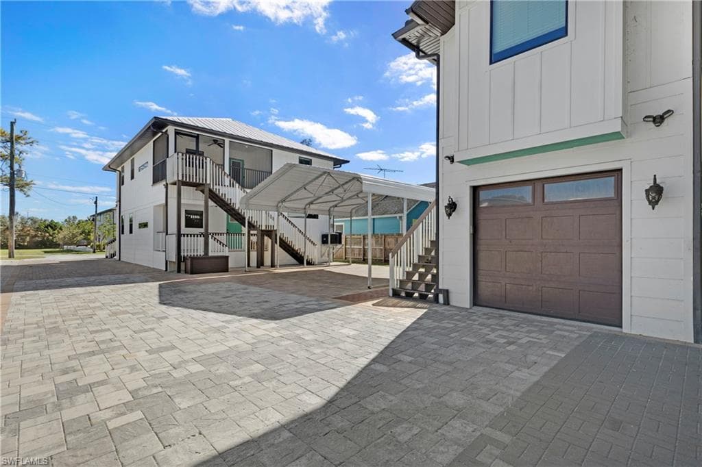 1155 Steeves AVE NAPLES, FL 34104