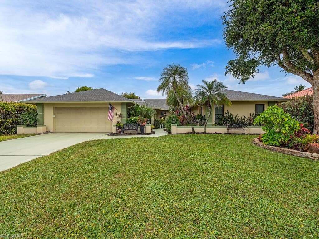 431 Forest Hills BLVD NAPLES, FL 34113