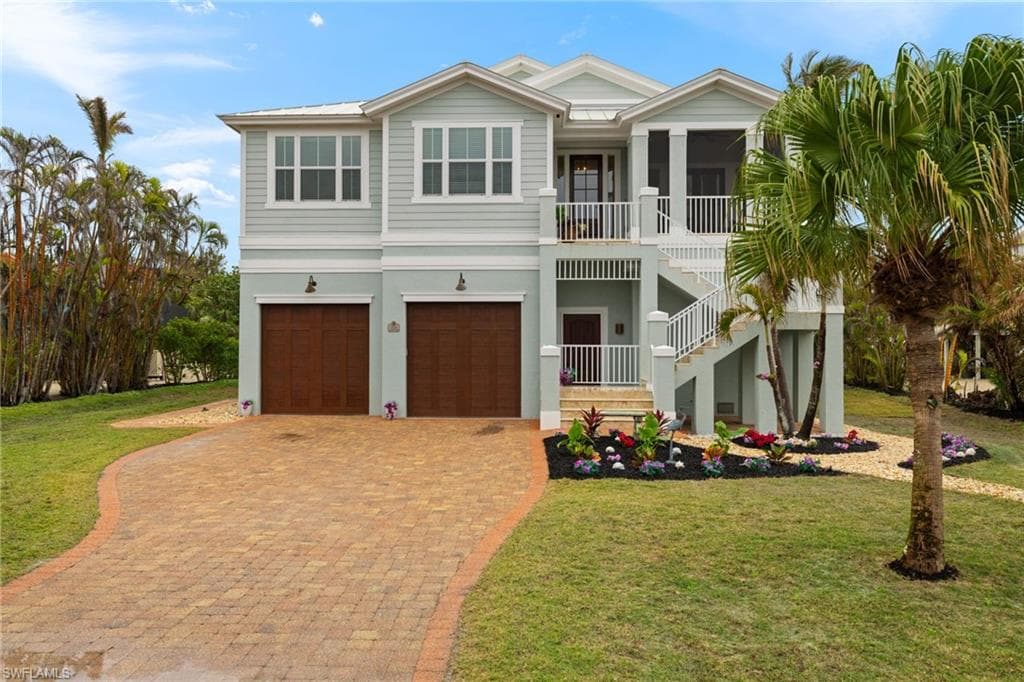 1114 Seagrape LN SANIBEL, FL 33957