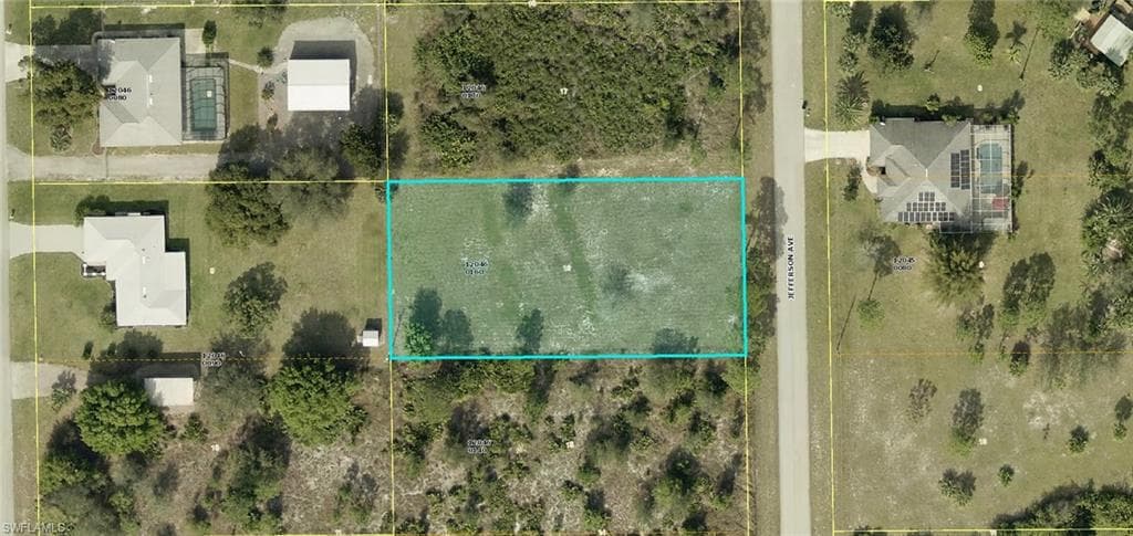 1107 Jefferson AVE LEE, FL 33936