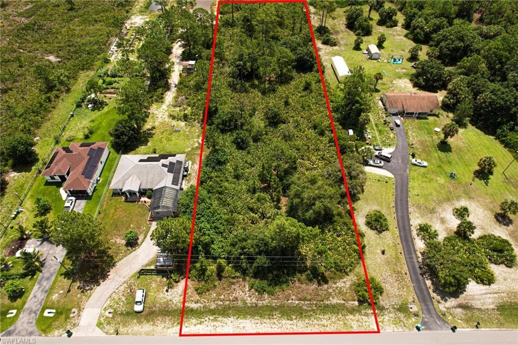 xxxx 40 ST NE NAPLES, FL 34120