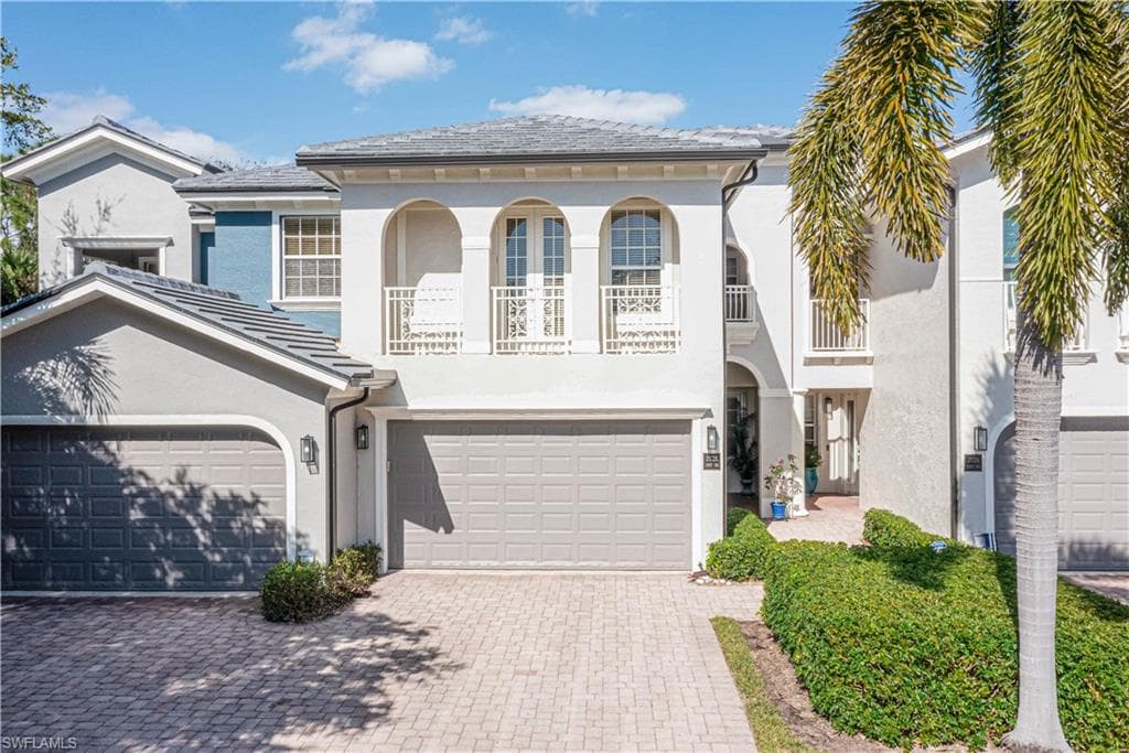 21726 Baccarat LN 101 ESTERO, FL 33928