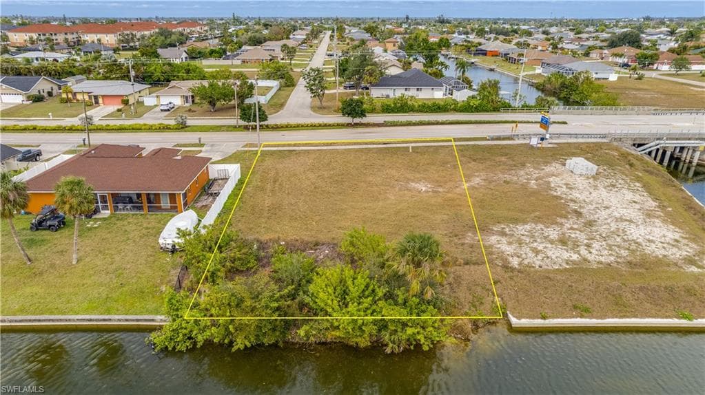 1232 Hancock Bridge PKWY CAPE CORAL, FL 33990