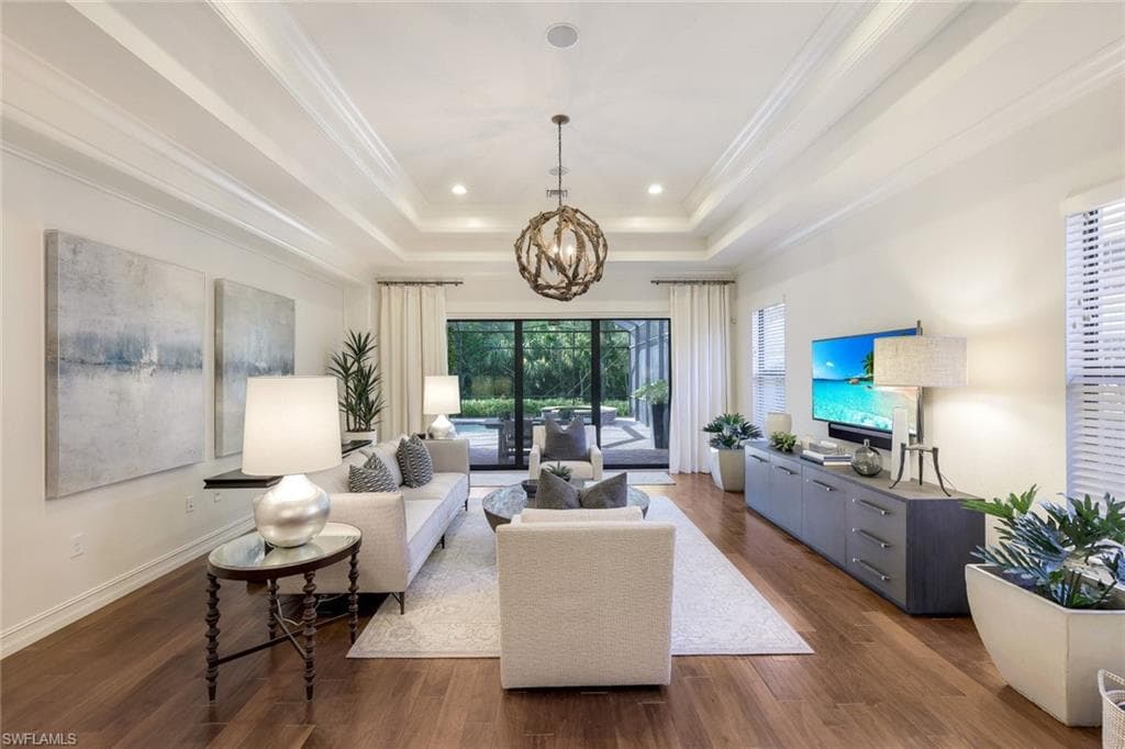 6573 Roma WAY NAPLES, FL 34113