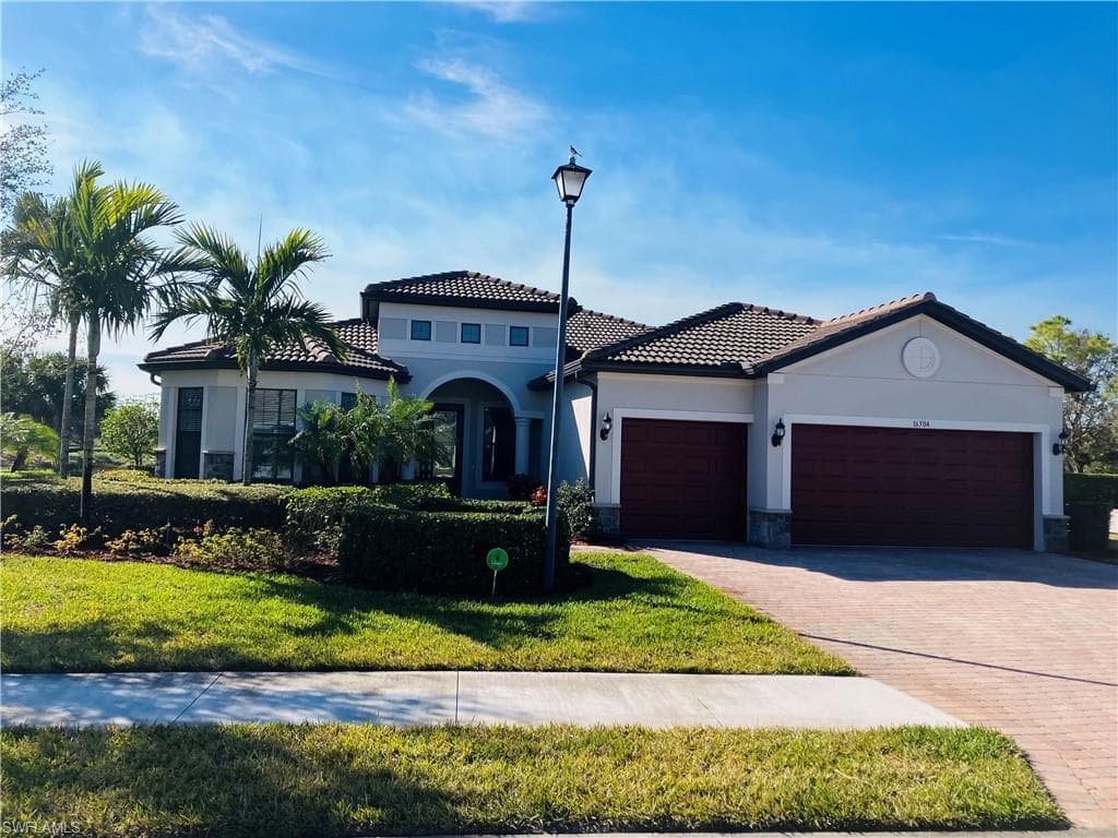 16504 Windsor WAY ALVA, FL 33920
