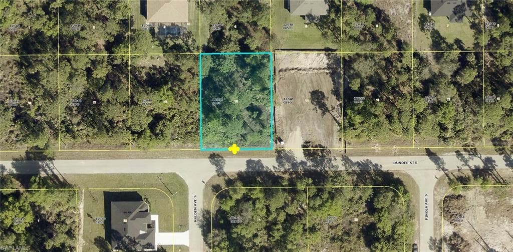 737 Dundee ST E LEHIGH ACRES, FL 33974