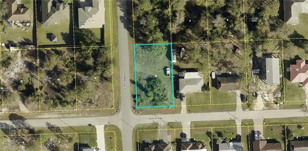 3716 10th ST SW LEHIGH ACRES, FL 33976