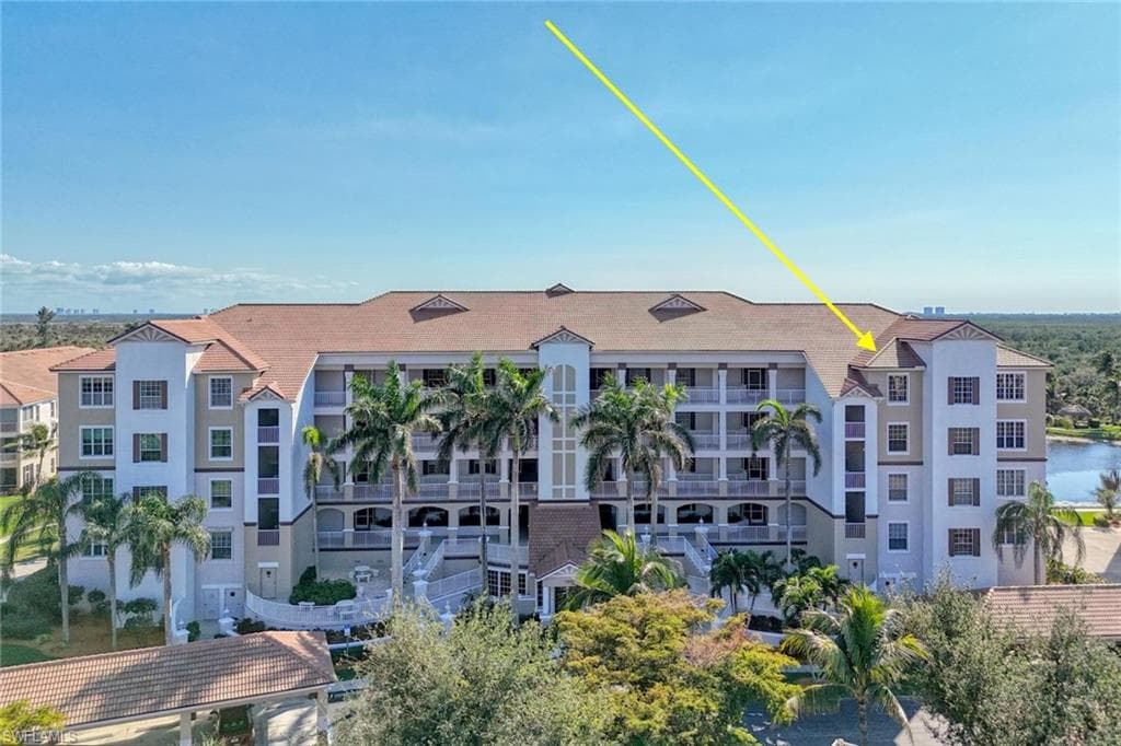 9101 Southmont CV 406 FORT MYERS, FL 33908