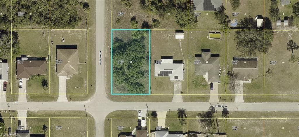 3312 12th ST W LEHIGH ACRES, FL 33971