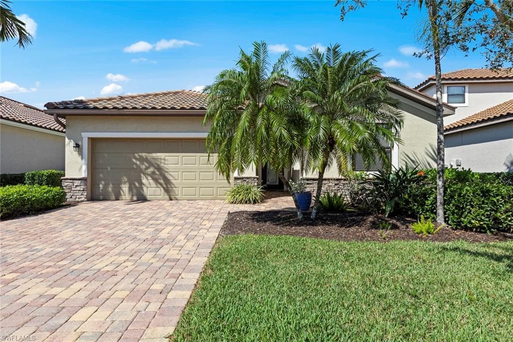 20348 Cypress Shadows BLVD ESTERO, FL 33928