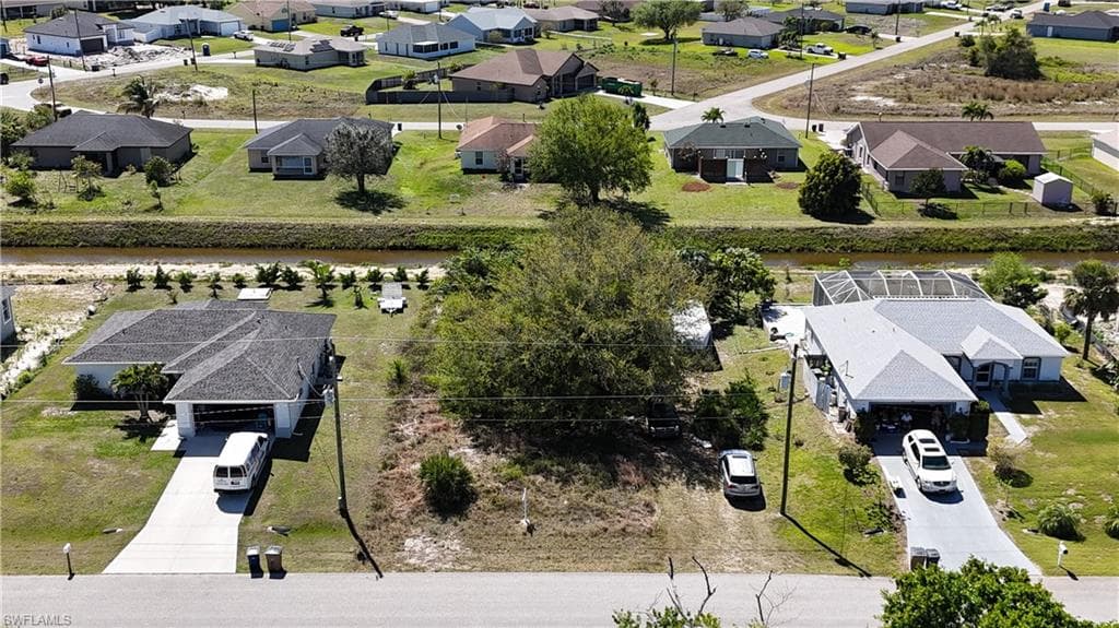 1015 Cedartree AVE LEHIGH ACRES, FL 33971