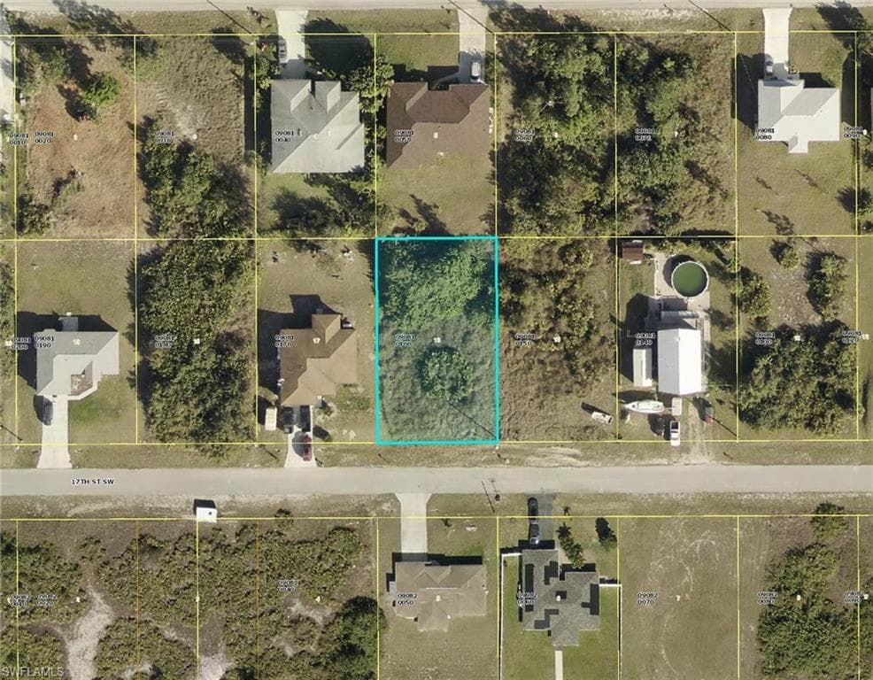 3810 17th ST SW LEHIGH ACRES, FL 33976