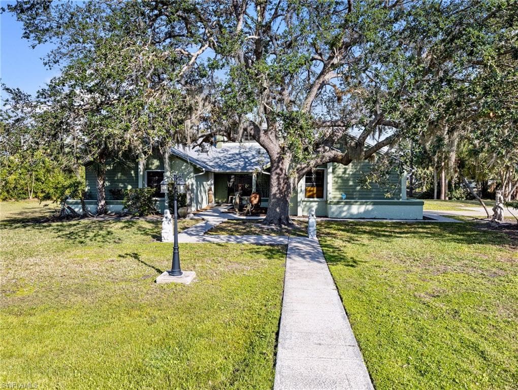 15941 Cindy CT FORT MYERS, FL 33908
