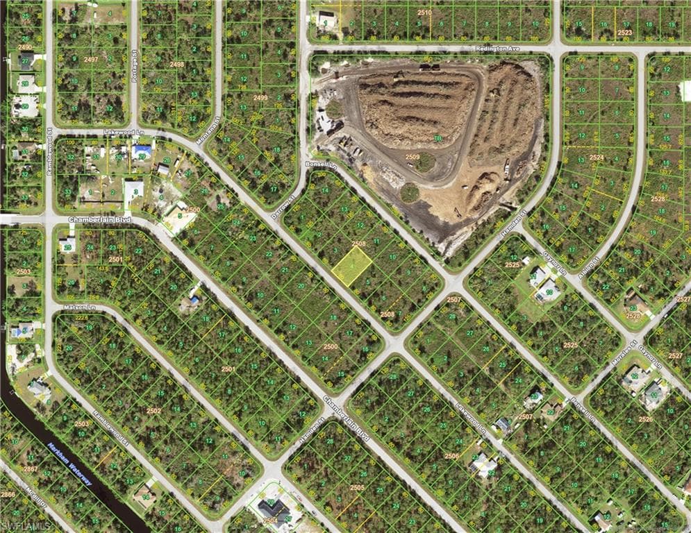 356 Lakewood LN PORT CHARLOTTE, FL 33953