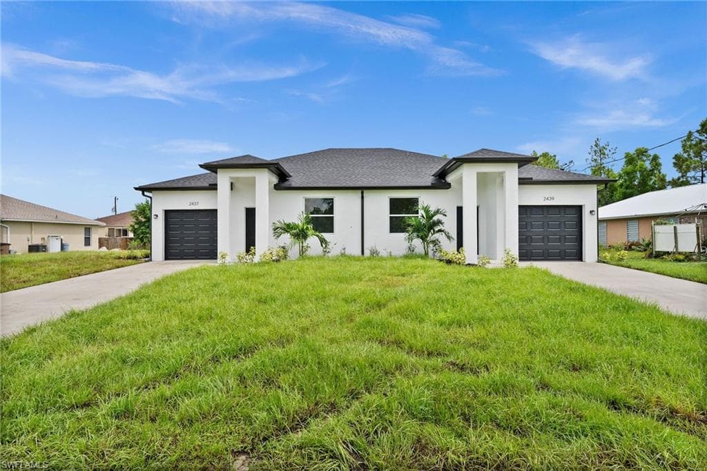 5208/5210 30th ST SW LEHIGH ACRES, FL 33973