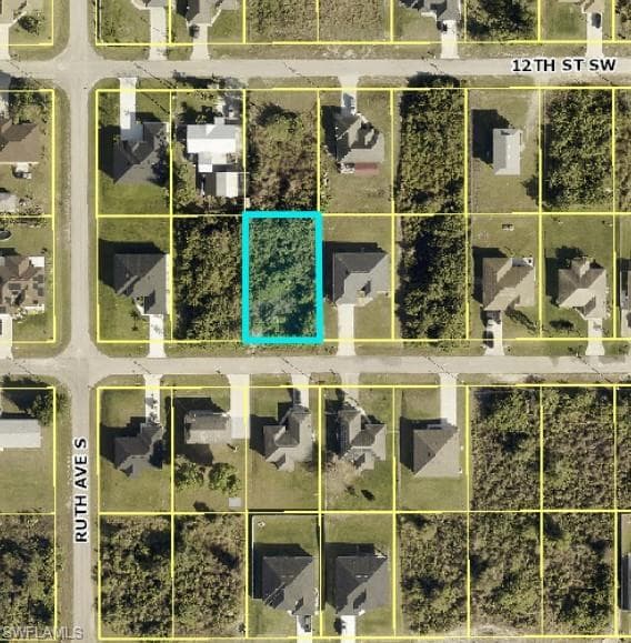 3214 13th ST SW LEHIGH ACRES, FL 33976