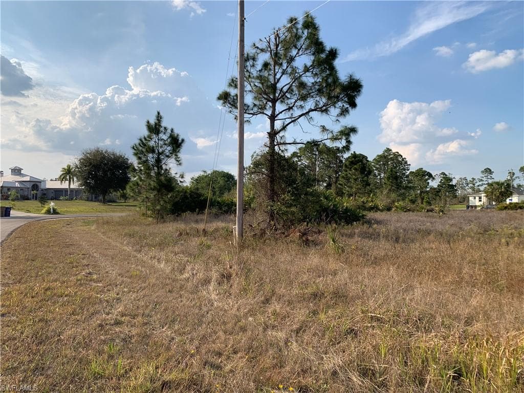 919 Grafton ST LEHIGH ACRES, FL 33974
